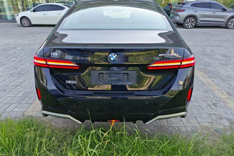 Used BMW i5 2024 eDrive 35L M Sport Package Rear