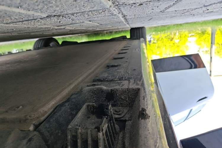 Used BMW i5 2024 eDrive 35L M Sport Package Right Side Sill