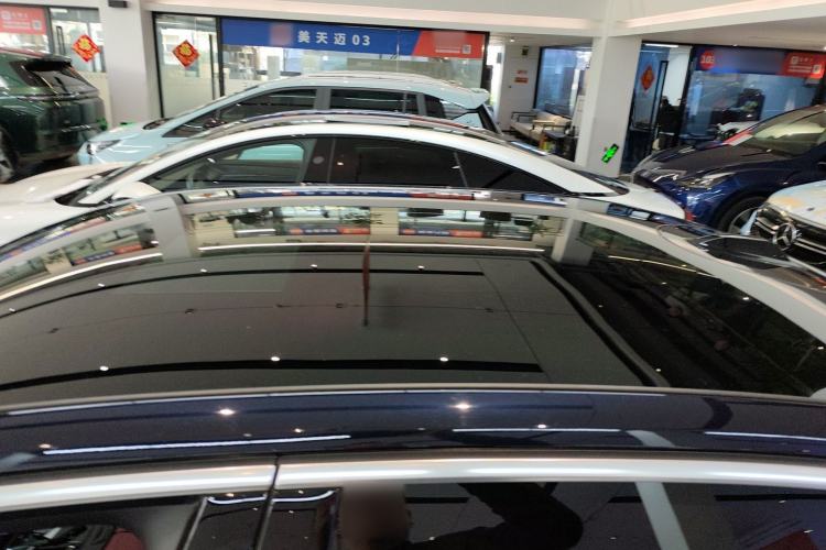 Used BMW i5 2024 eDrive 35L Luxury Package Roof