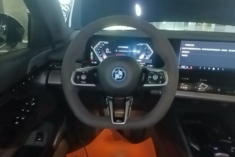 Used BMW i5 2024 eDrive 35L M Sport Package Steering Wheel