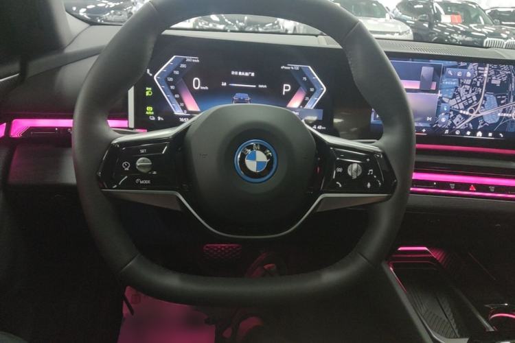 Used BMW i5 2024 eDrive 35L Prestige Luxury Package Steering Wheel