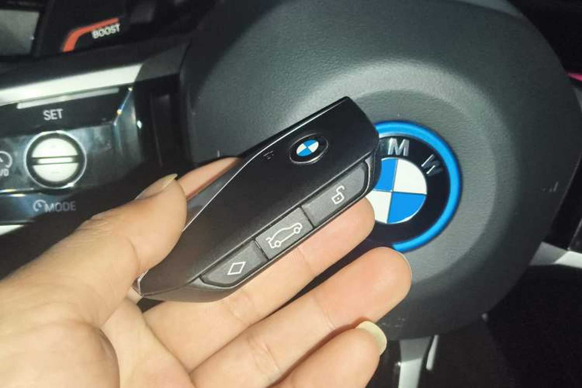 Used BMW i5 2024 eDrive 35L M Sport Package Vehicle Key