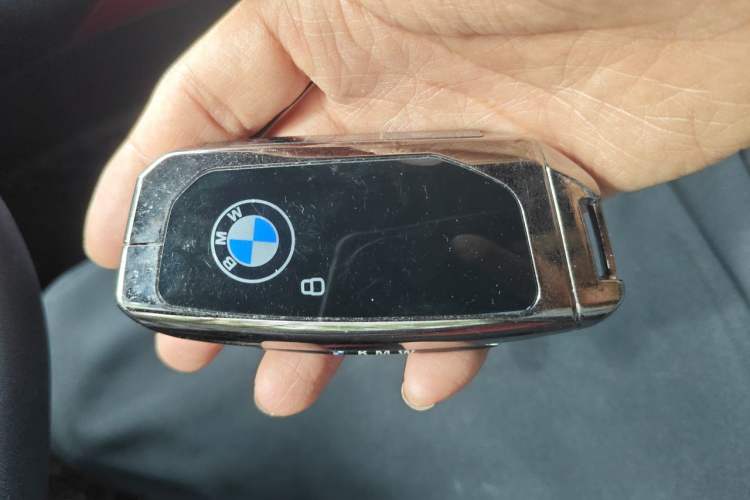 Used BMW i5 2024 eDrive 35L M Sport Package Vehicle Key