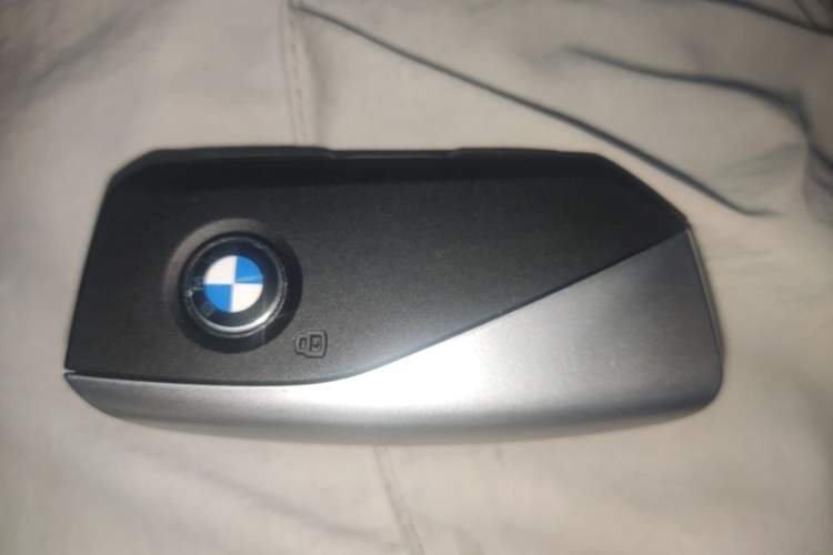 Used BMW i5 2024 eDrive 35L M Sport Package Vehicle Key