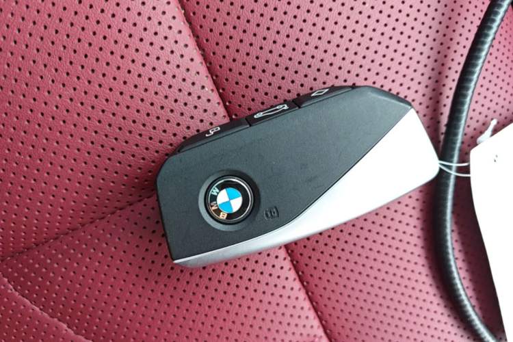 Used BMW i5 2024 eDrive 35L M Sport Package Vehicle Key
