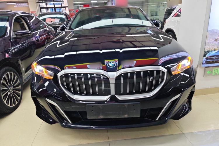 Used BMW i5 2024 eDrive 35L M Sport Package Front
