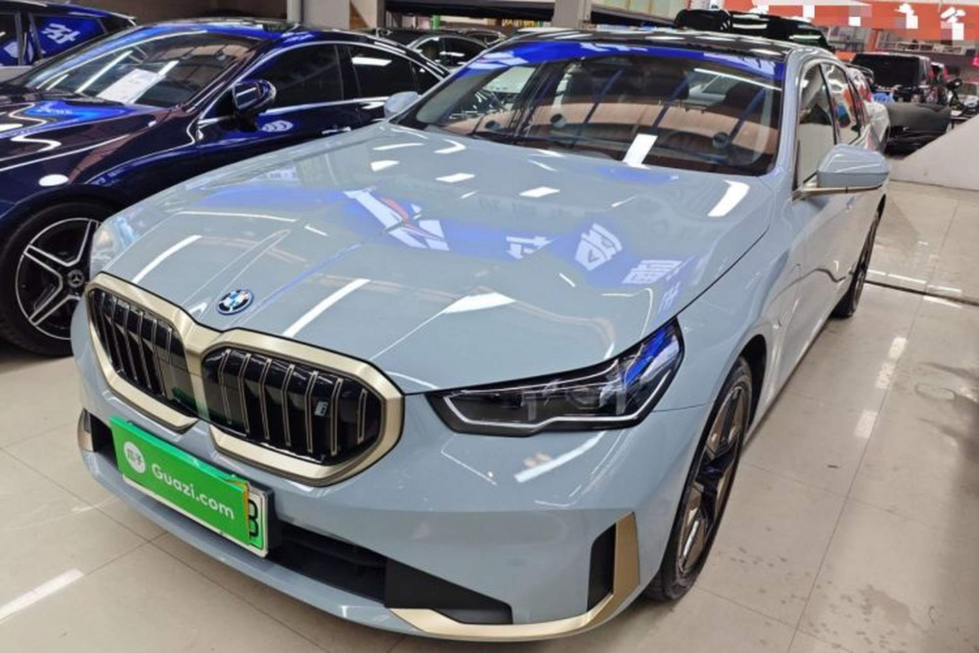 Used BMW i5 2024 eDrive 35L Prestige Luxury Package Front Left 45 Deg