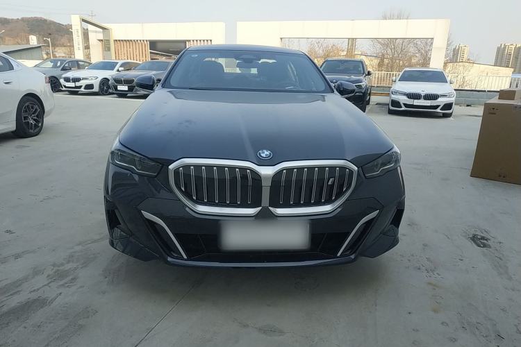 Used BMW i5 2024 eDrive 35L M Sport Package Front