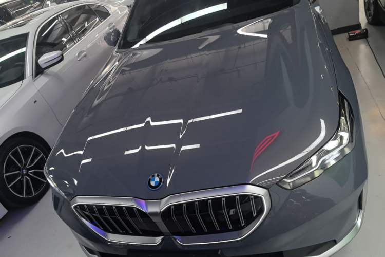 Used BMW i5 2024 eDrive 35L Prestige Luxury Package Front