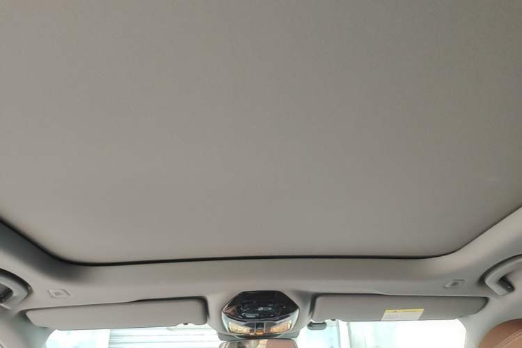 Used BMW i5 2024 eDrive 35L M Sport Package Headliner