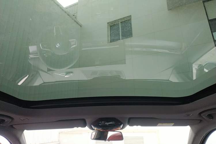 Used BMW i5 2024 eDrive 35L M Sport Package Headliner