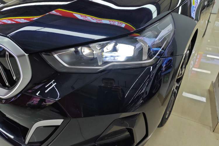 Used BMW i5 2024 eDrive 35L M Sport Package Left Front Headlight