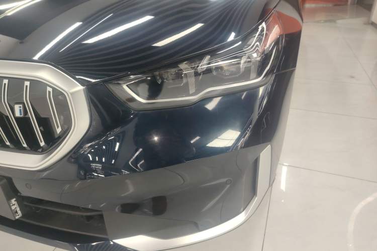Used BMW i5 2024 eDrive 35L Prestige Luxury Package Left Front Headlight