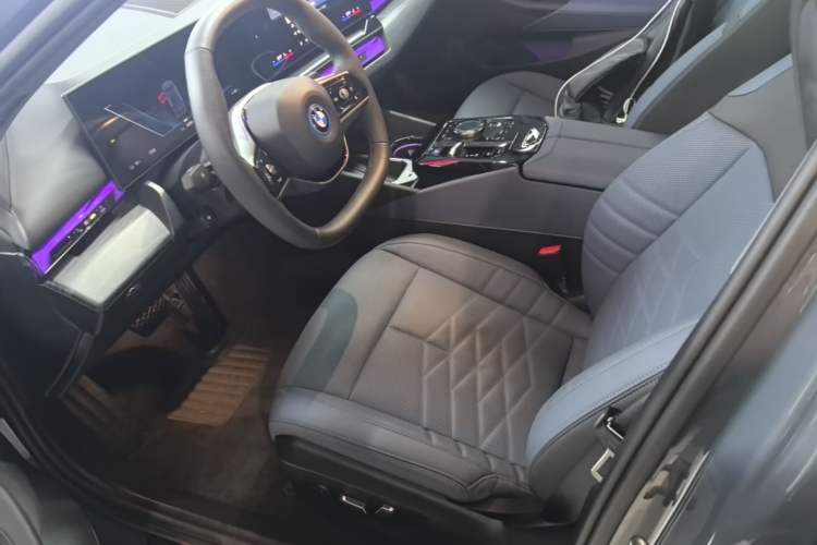 Used BMW i5 2024 eDrive 35L Prestige Luxury Package Left Front Seat