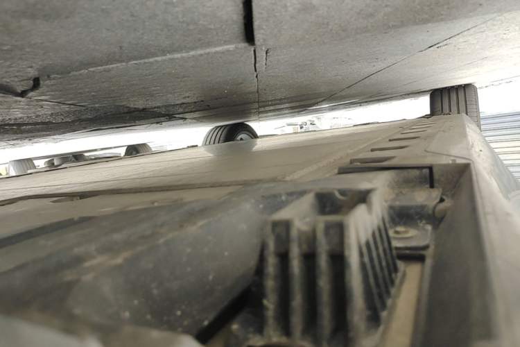 Used BMW i5 2024 eDrive 35L M Sport Package Left Side Sill