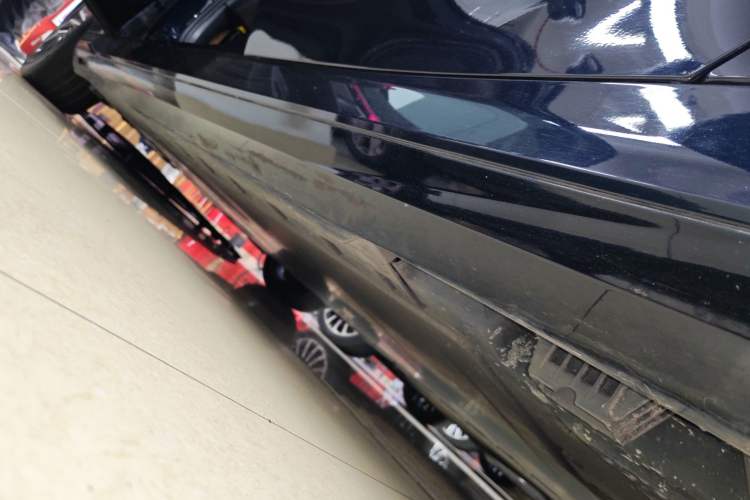Used BMW i5 2024 eDrive 35L M Sport Package Left Side Sill
