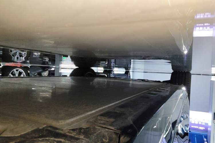 Used BMW i5 2024 eDrive 35L M Sport Package Left Side Sill
