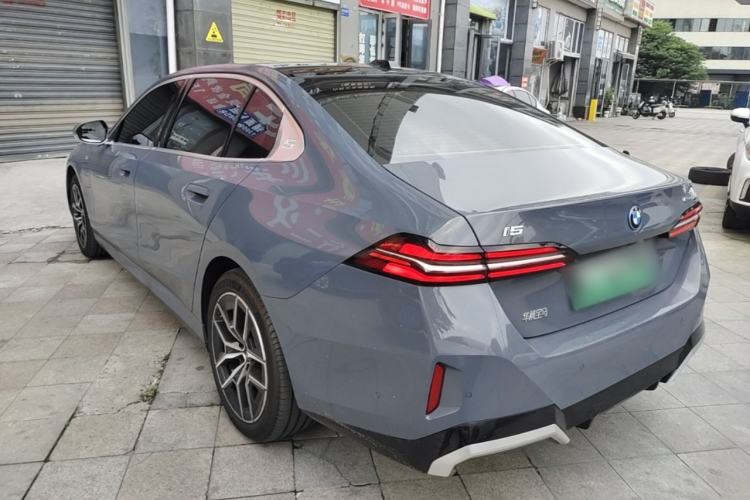 Used BMW i5 2024 eDrive 35L M Sport Package Rear Left 45 Deg