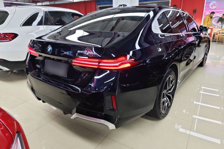 Used BMW i5 2024 eDrive 35L M Sport Package Rear Right 45 Deg