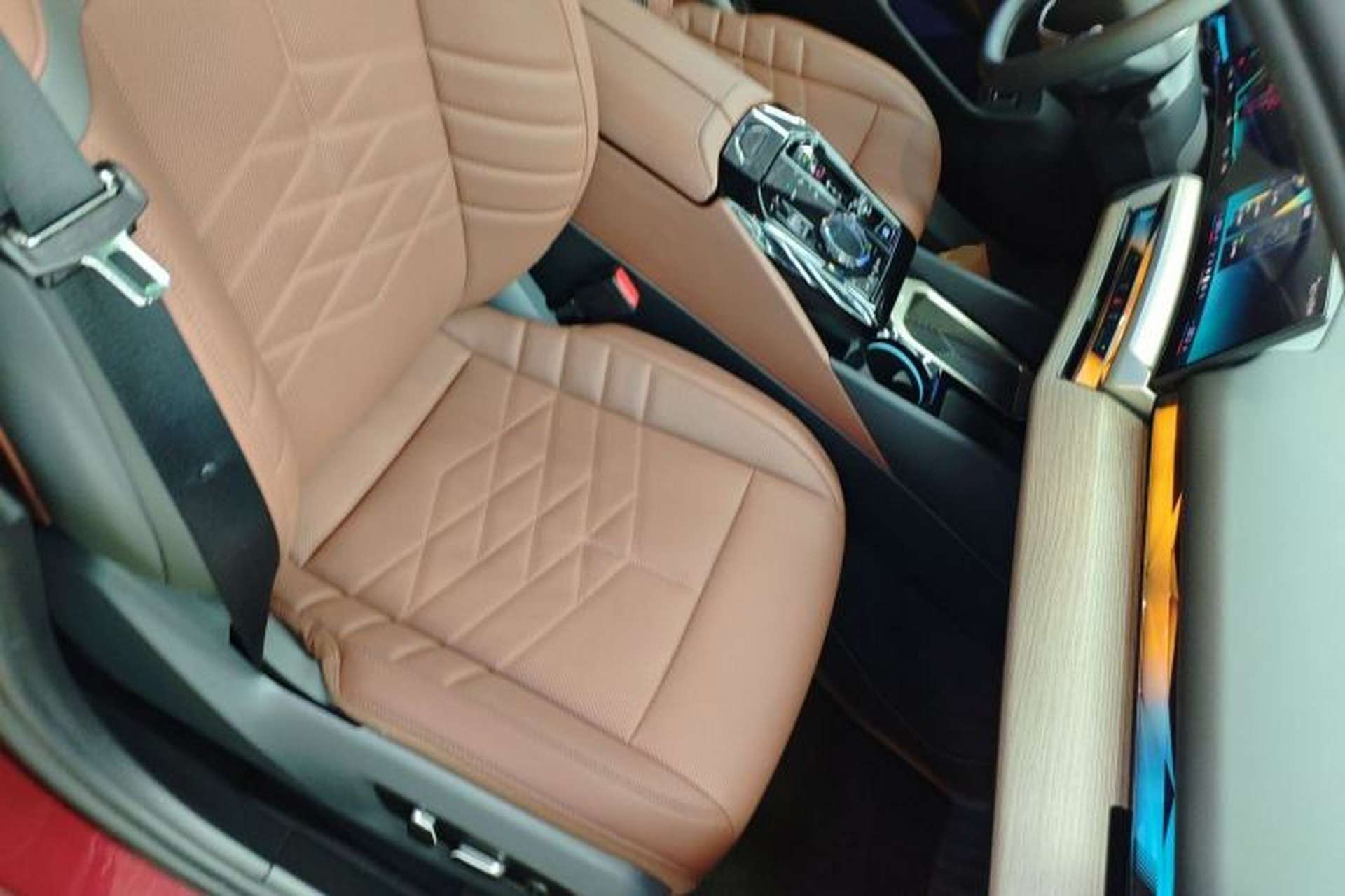 Used BMW i5 2024 eDrive 35L Prestige Luxury Package Right Front Seat