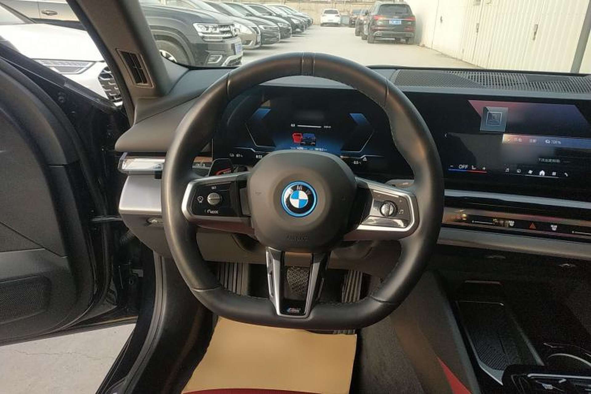 Used BMW i5 2024 eDrive 35L M Sport Package Steering Wheel