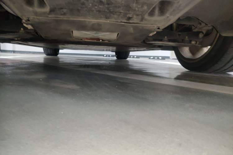 Used BMW i5 2024 eDrive 35L M Sport Package Chassis Rear