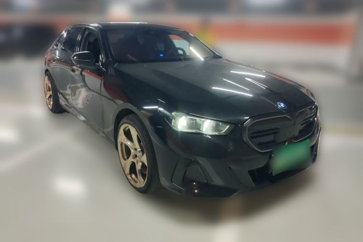 Used BMW i5 2024 eDrive 35L M Sport Package Front Right 45 Deg