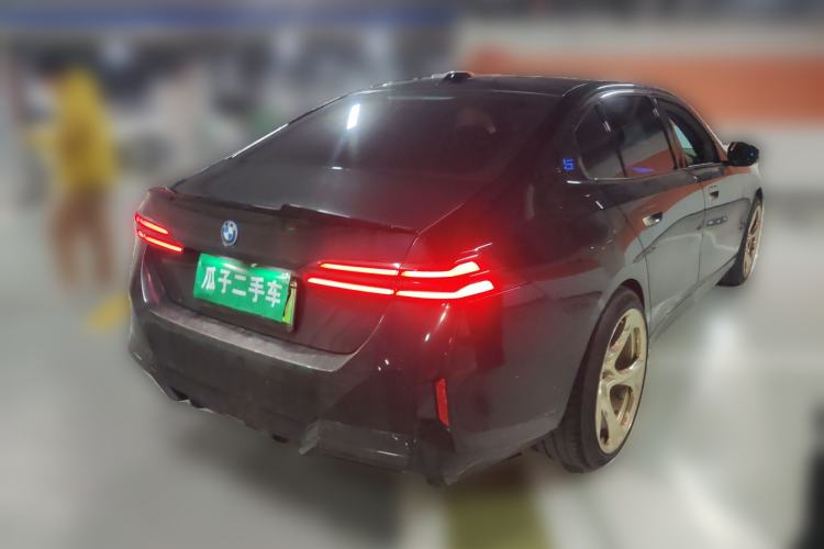 Used BMW i5 2024 eDrive 35L M Sport Package Rear Right 45 Deg