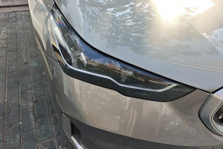 Used BMW i5 2024 eDrive 35L Prestige Luxury Package Right Front Headlight