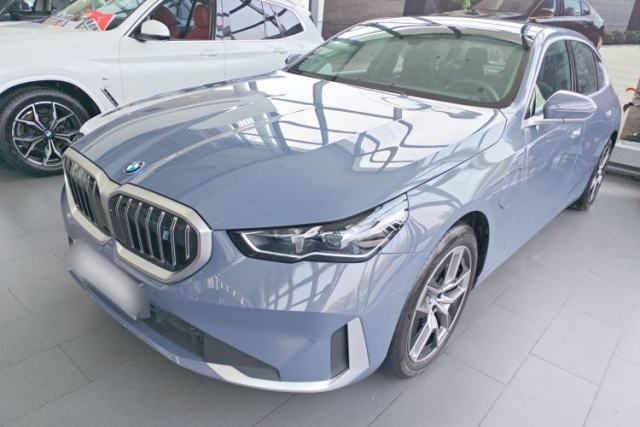 Used BMW i5 2024 eDrive 35L Prestige Luxury Package