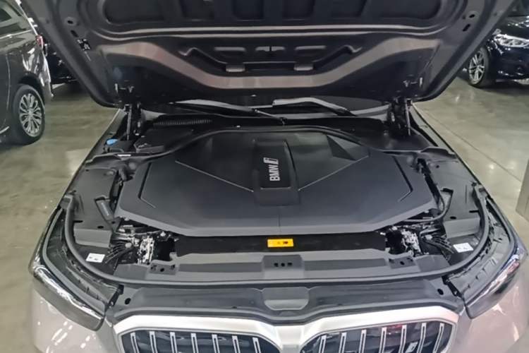 Used BMW i5 2024 eDrive 35L Prestige Luxury Package Engine Bay