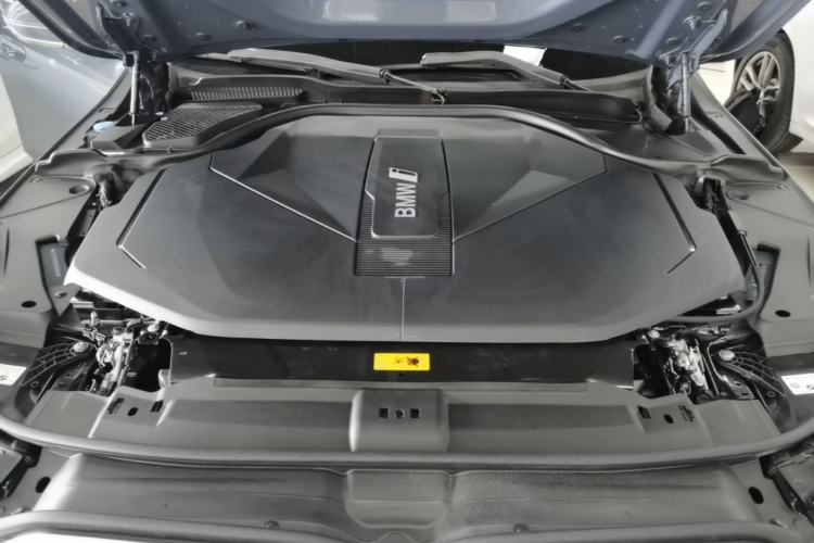 Used BMW i5 2024 eDrive 35L Luxury Model with M Sport Package Engine Bay