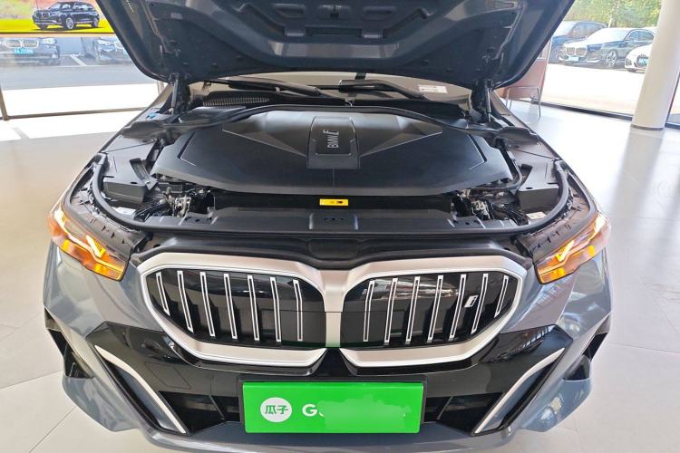 Used BMW i5 2024 eDrive 35L M Sport Package Engine Bay