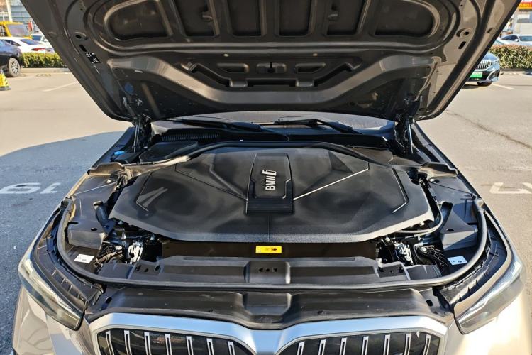 Used BMW i5 2024 eDrive 35L M Sport Package Engine Bay