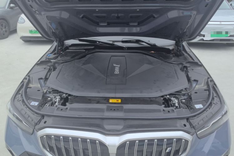Used BMW i5 2024 eDrive 35L M Sport Package Engine Bay