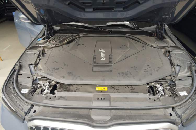 Used BMW i5 2024 eDrive 35L Prestige Luxury Package Engine Bay
