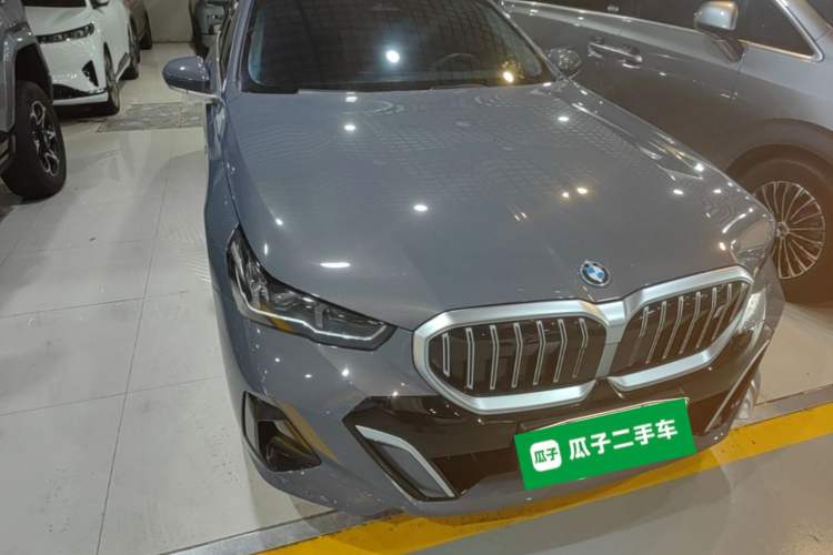 Used BMW i5 2024 eDrive 35L M Sport Package Exterior 1