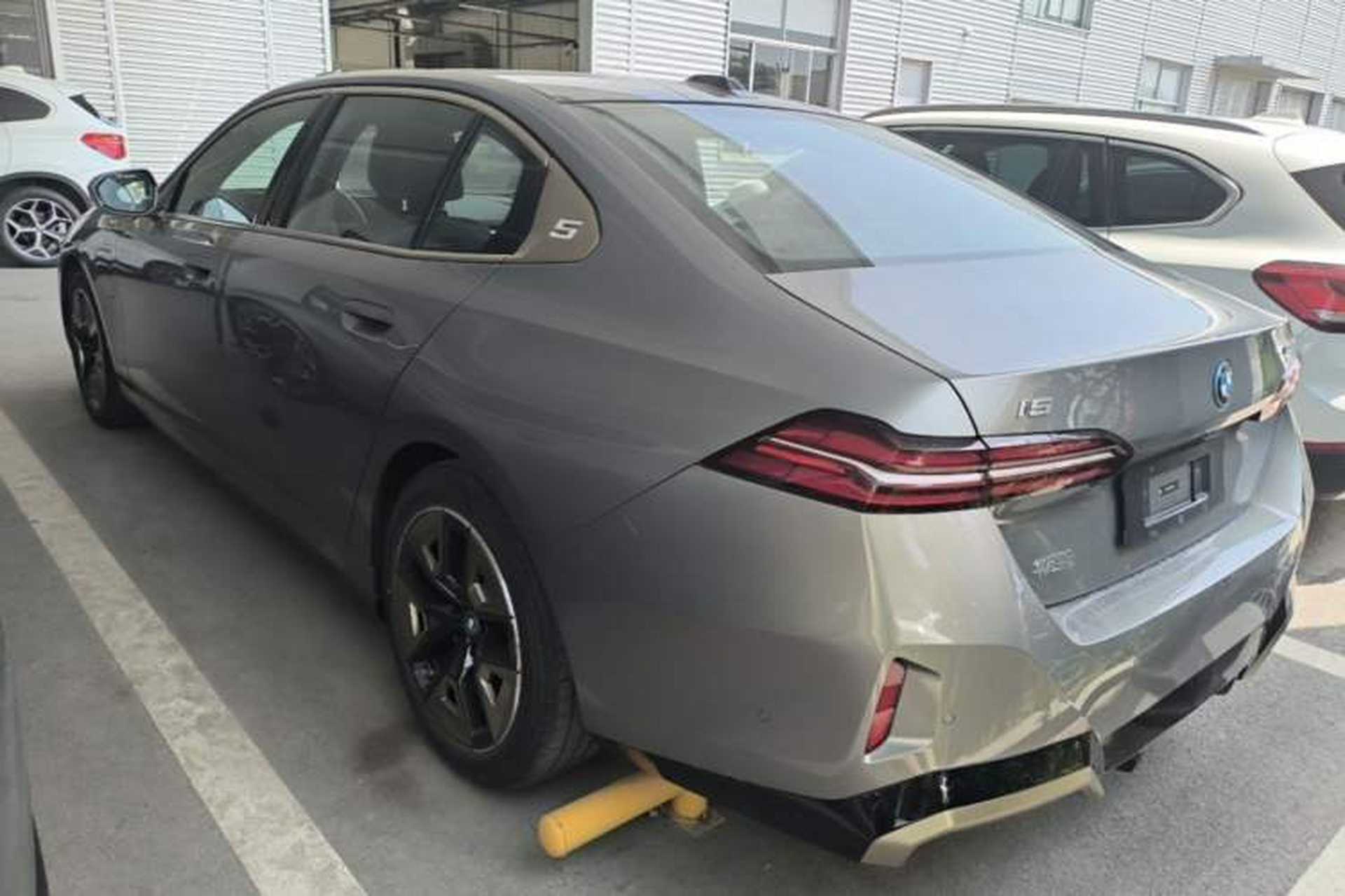 Used BMW i5 2024 eDrive 35L M Sport Package Exterior 2