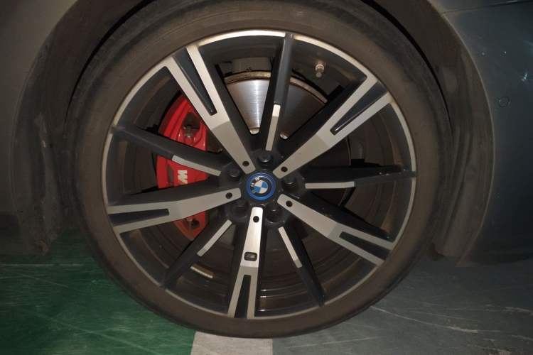 Used BMW i5 2024 xDrive M60 Exterior 7
