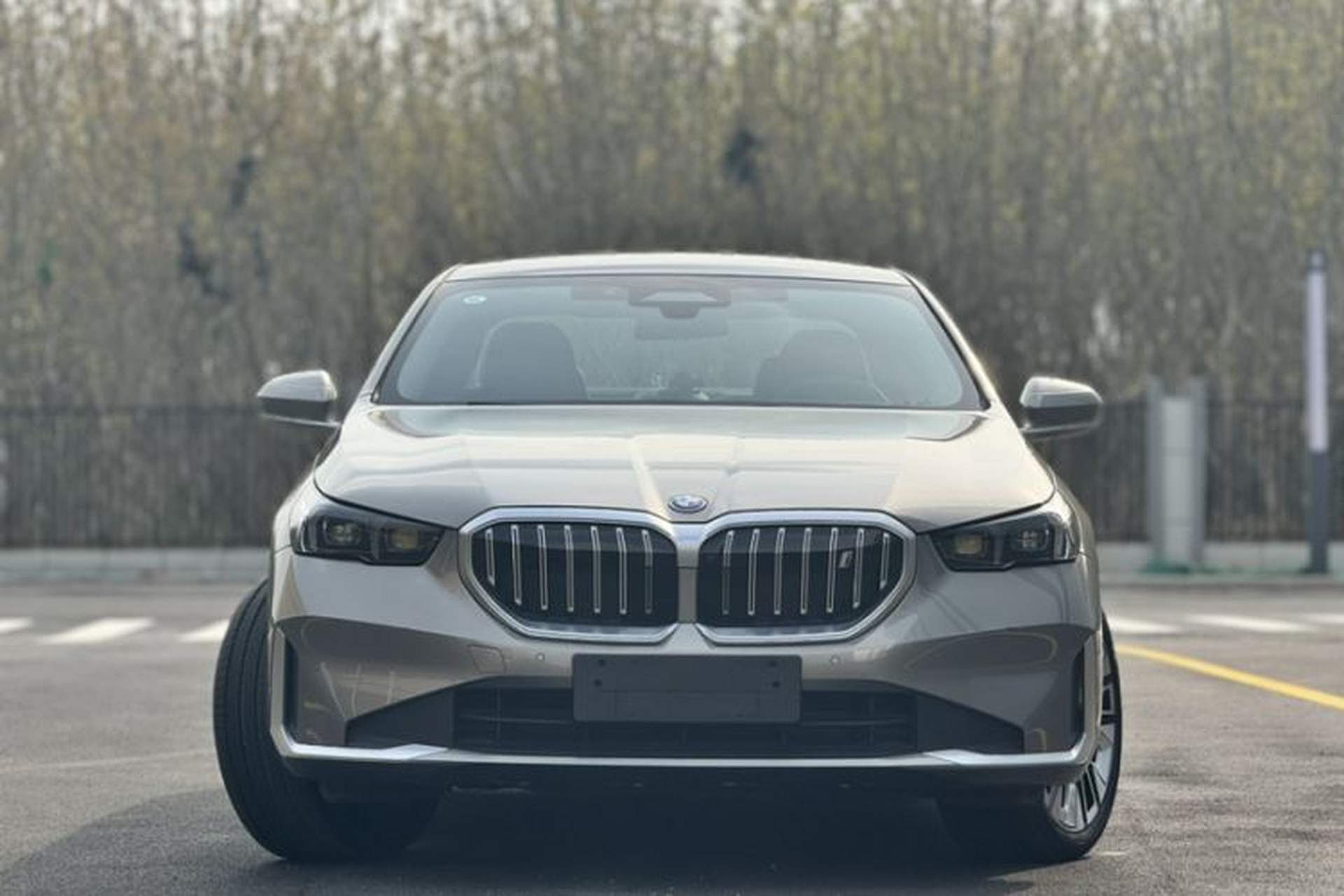 Used BMW i5 2024 eDrive 35L Prestige Luxury Package Exterior 7