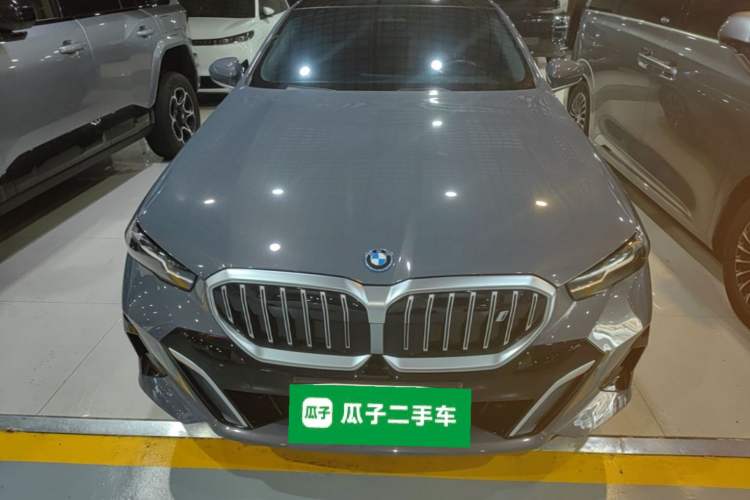 Used BMW i5 2024 eDrive 35L M Sport Package Front