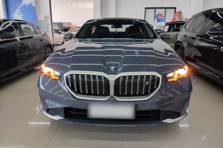 Used BMW i5 2024 eDrive 35L Prestige Luxury Package Front
