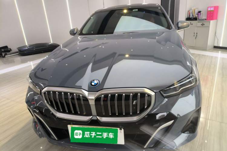 Used BMW i5 2024 eDrive 35L M Sport Package Front