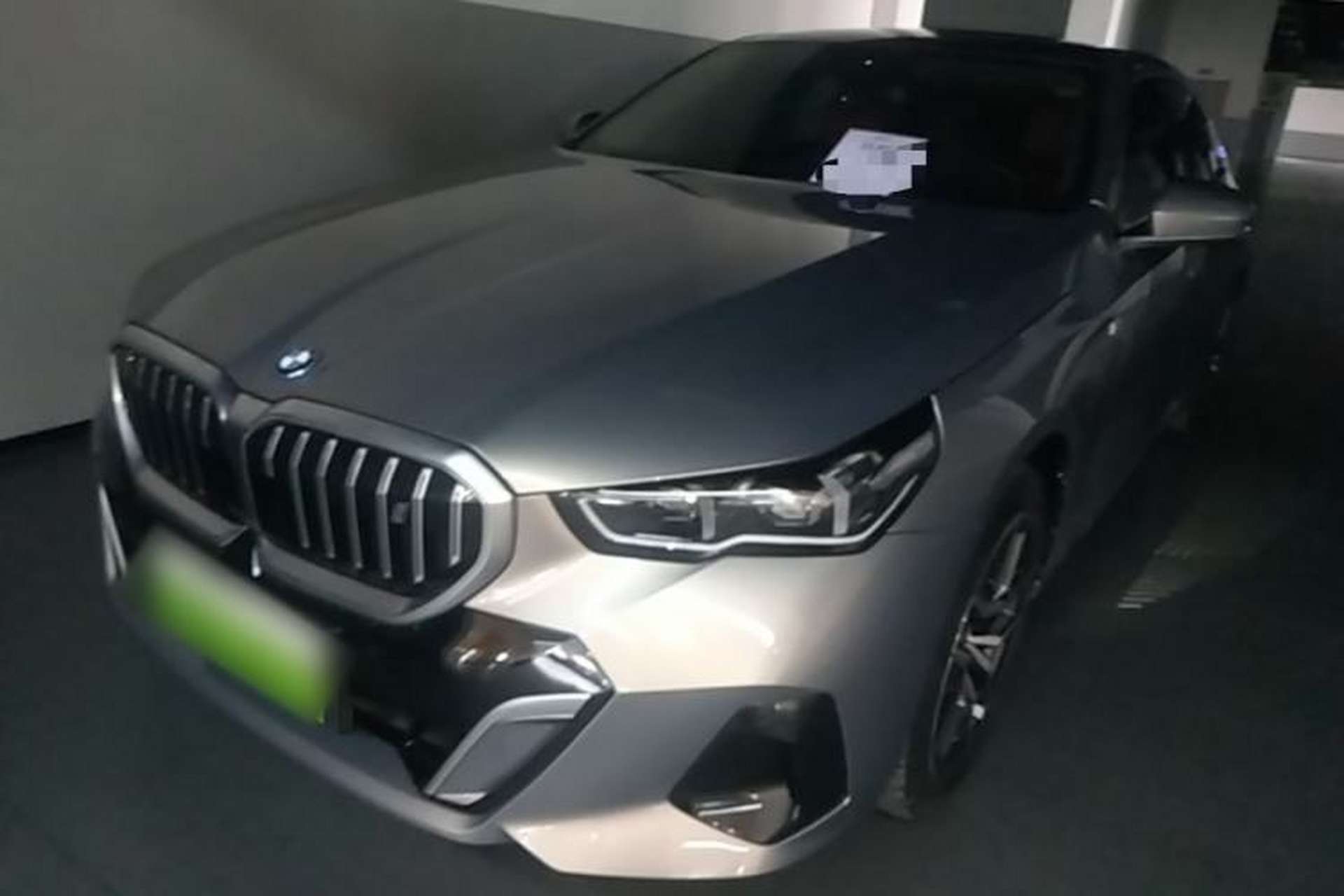 Used BMW i5 2024 eDrive 35L M Sport Package Front Left 45 Deg