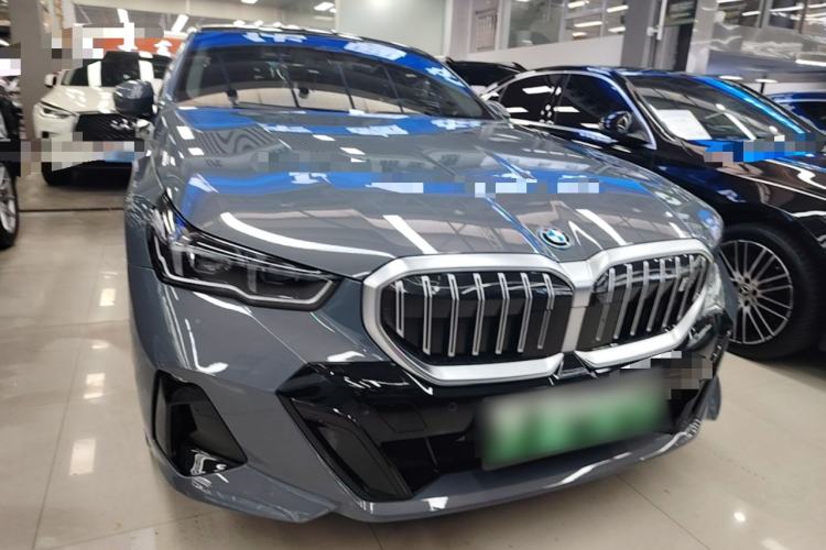 Used BMW i5 2024 eDrive 35L Luxury Model with M Sport Package Front