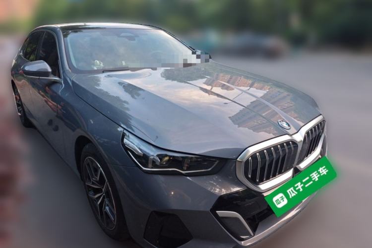 Used BMW i5 2024 eDrive 35L M Sport Package Front Right 45 Deg