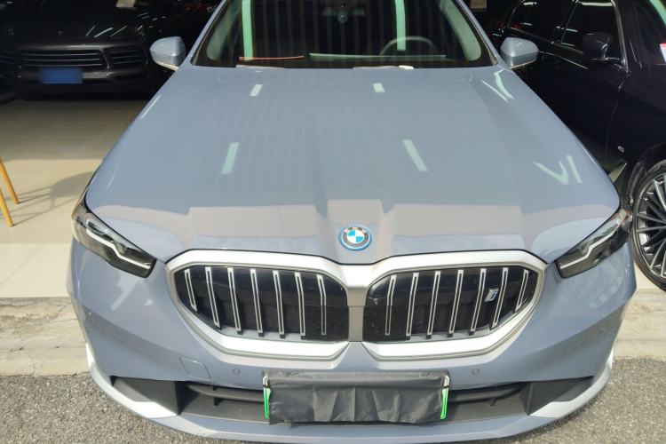 Used BMW i5 2024 eDrive 35L Prestige Luxury Package Front