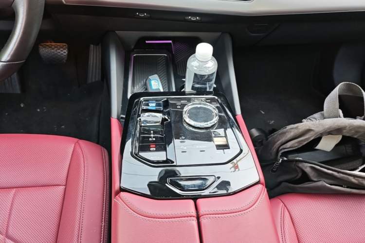 Used BMW i5 2024 eDrive 35L M Sport Package Gear Lever