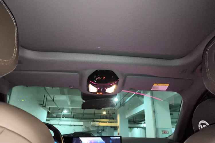 Used BMW i5 2024 eDrive 35L M Sport Package Headliner