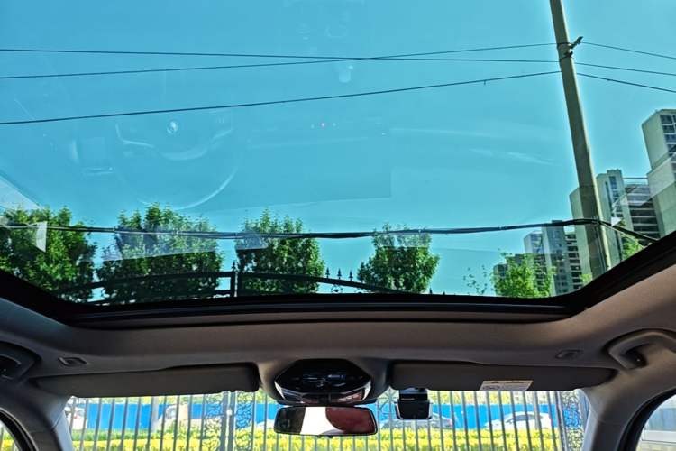 Used BMW i5 2024 eDrive 35L M Sport Package Headliner